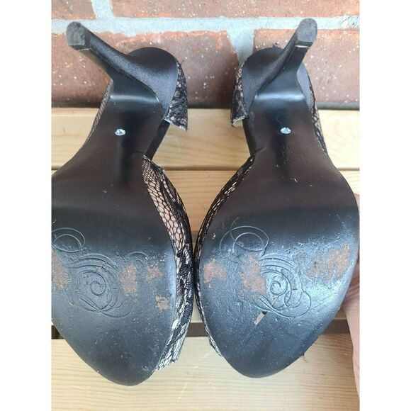 Disney Cinderella Lace High Heels Women's 7.5 - Picture 7 of 7